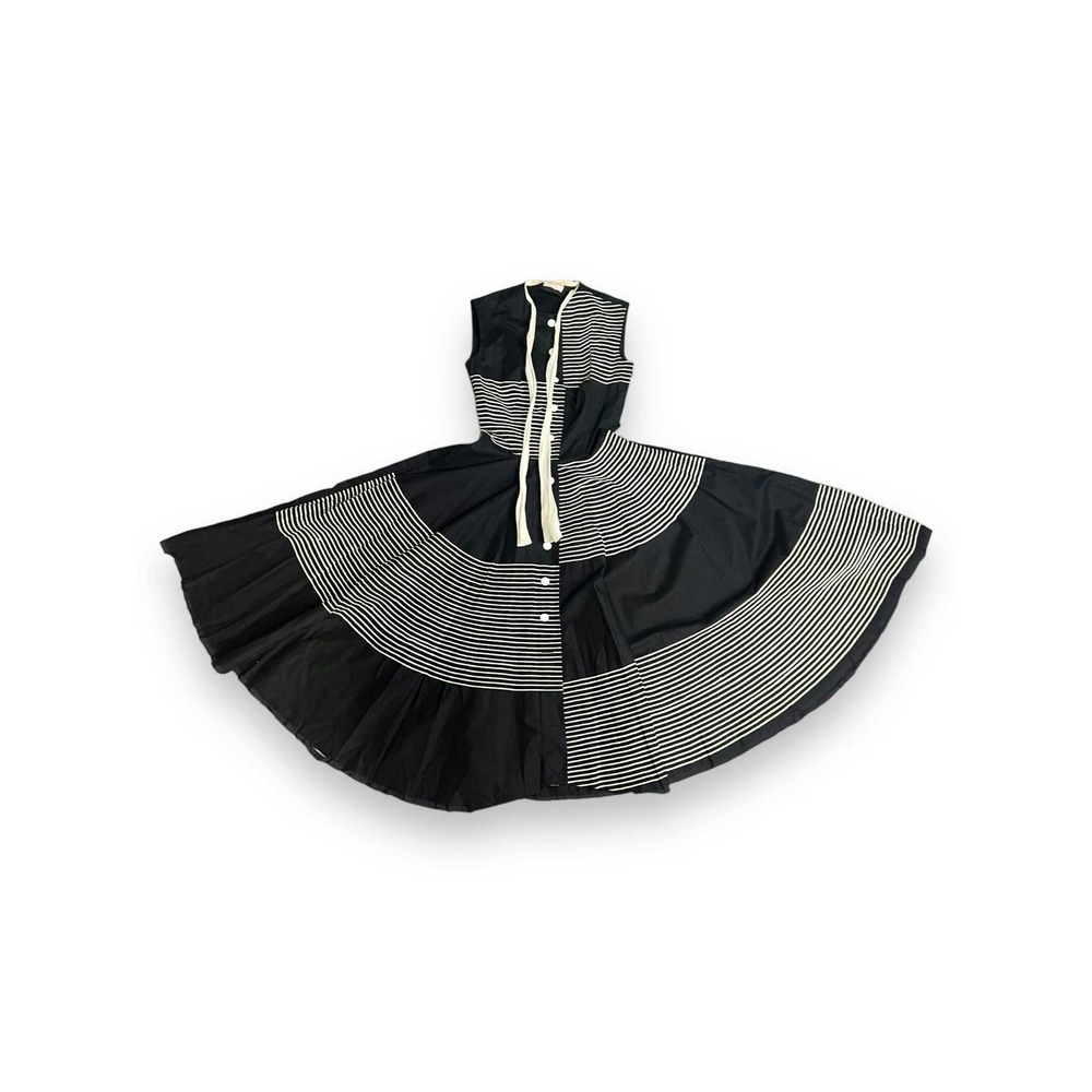 Vintage 1950s Black White Stripe Circle Knee Length‎ Dress
